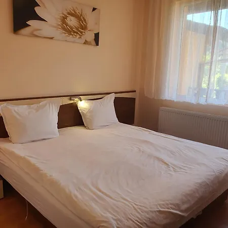 Toni за гости тони Gæstehus 3*
