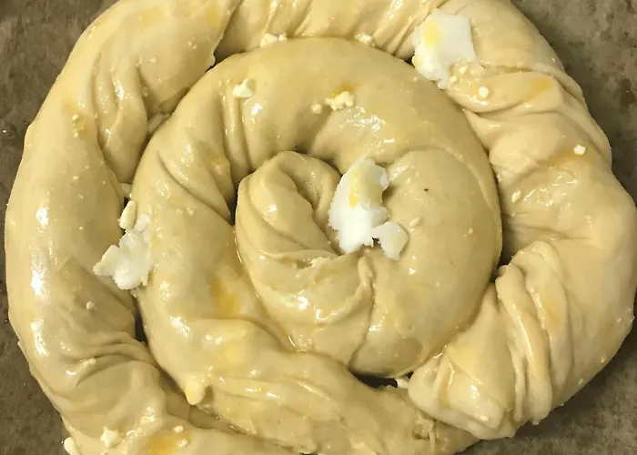 Toni за гости тони 3*